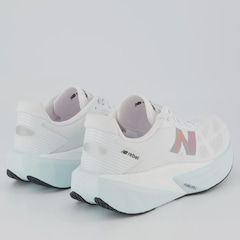 Tênis Feminino New Balance Fuelcell Rebel V5 - Foto 3