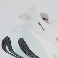 Tênis Feminino New Balance Fuelcell Rebel V5 - Foto 6