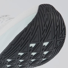 Tênis Feminino New Balance Fuelcell Rebel V5 - Foto 8
