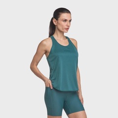 Camiseta Regata Olympikus Comprimento Alongada - Feminina - Foto 2