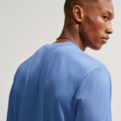 Camiseta Dri-FIT Nike Legend Masculina - Foto 3