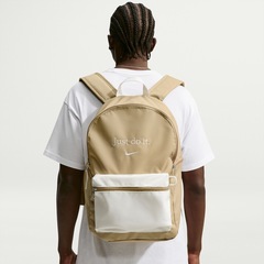 Mochila Nike Heritage JDI - Foto 7