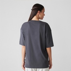 Camiseta New Balance Reimagined Oversized Feminina - Foto 3