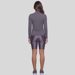 Conjunto Fitness Vekyo Blusa Térmica Proteção UV e Bermuda New Zig - Feminino - Foto 3