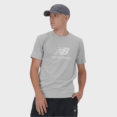 Camiseta New Balance Essentials Masculina - Foto 3