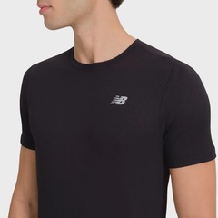 Camiseta New Balance Sport Essentials Masculina - Foto 4