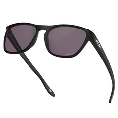 Óculos de Sol Oakley Manorburn Matte Black Prizm Grey - Foto 5