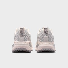 Tênis Feminino Nike Vomero 18 SE - Foto 6