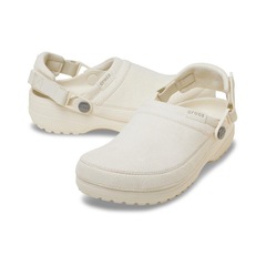 Sandália Unissex Crocs Classic Crafted Vegan Suede Clog SUMMIT - Foto 3