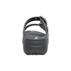 Sandália Crocs Saturday Platform Dipped Buckle Sandal Carbon - Unissex - Foto 6