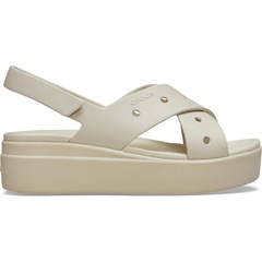 Sandália Crocs Brooklyn 4U Cross Strap Sandal Frappe - Unissex - Foto 1