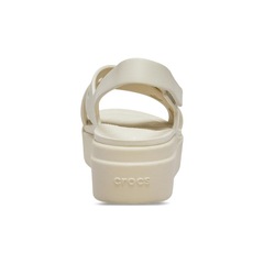 Sandália Crocs Brooklyn 4U Cross Strap Sandal Frappe - Unissex - Foto 6