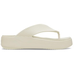 Sandália crocs getaway groove platform flip sandstone - Unissex - Foto 1
