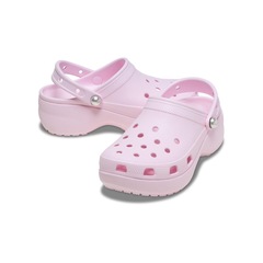 Sandália Crocs Classic Platform Pearl Clog - Feminino - Foto 4