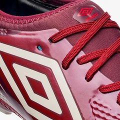 Chuteira de Campo Adulto Umbro Top Speed Club FG - Foto 8