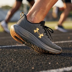 Tênis Unissex Under Armour Charged Sunny - Foto 7