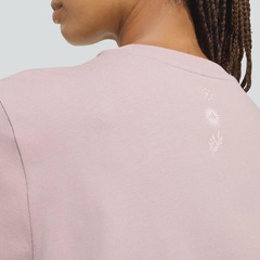 Camiseta adidas Logo Estampada Feminina - Foto 5