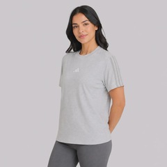 Camiseta adidas Essentials 3 Stripes Feminina - Foto 2