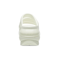 Sandália Feminino Crocs Classic Mega Crush Triple Strap Chalk - Foto 7
