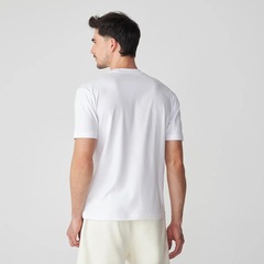 Camiseta New Balance Essentials Masculina - Foto 2