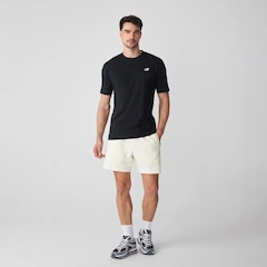 Camiseta New Balance Essentials Masculina - Foto 4