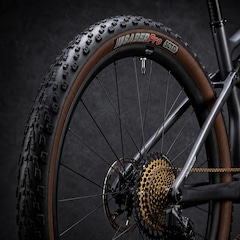Pneu Aro 29 x 2.20 Bike MTB Kenda Saber Pro Tubeless 120 Tpi - Foto 3