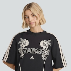 Camiseta Adidas Gráfica Farm Rio Feminina - Foto 4