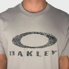Camiseta Oakley Ellipse Fingerprint SS Tee Cement - Masculina - Foto 2