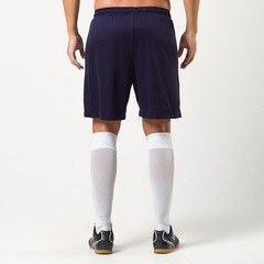 Calção Umbro TWR Striker - Masculino - Foto 4