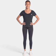 Camiseta adidas Curve Feminina - Foto 1