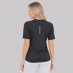 Camiseta Snugg Aerodry Feminina - Foto 4