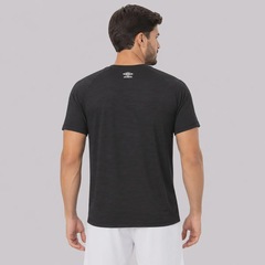 Camisa Umbro Poliamida Blend Large Diamond III Masculina - Foto 4
