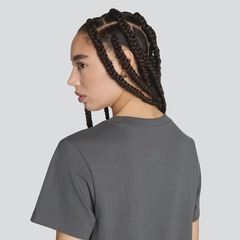 Camiseta adidas Flores Feminina - Foto 2