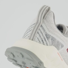 Tênis Feminino New Balance Fresh Foam Garoe V2 - Foto 6