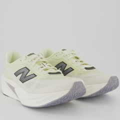 Tênis Masculino New Balance Fuelcell Rebel V5 - Foto 2