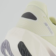 Tênis Masculino New Balance Fuelcell Rebel V5 - Foto 6