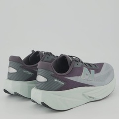 Tênis Masculino New Balance Fuelcell Rebel V5 - Foto 4