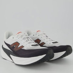 Tênis Masculino New Balance Fuelcell Rebel V5 - Foto 2