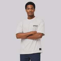 Camiseta Oakley Thermonuclear Logo SS Oversized Masculina - Foto 2