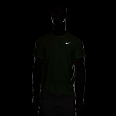 Camiseta Nike Dri-FIT UV Miller Masculina - Foto 7
