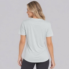 Camiseta Fila Basic Sports Feminina - Foto 4