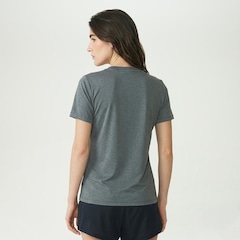 Blusa Fila Basic Train III Feminina - Foto 4