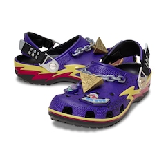 Sandália Crocs Yu-Gi-Oh Yugi Classic Clog Multi - Unissex - Foto 4