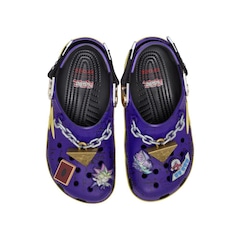 Sandália Crocs Yu-Gi-Oh Yugi Classic Clog Multi - Unissex - Foto 5