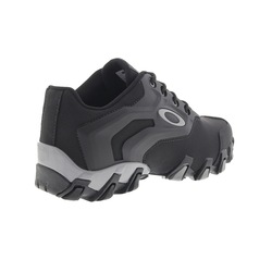 Tênis Oakley Bravo - Masculino - Centauro