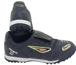 chuteira em couro society