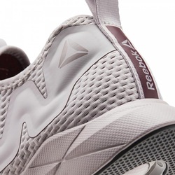 tenis u pump supreme