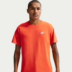 Imagem do produto Camiseta Básica Nike Club Logo Pequeno Masculina na posição 18 de 5
