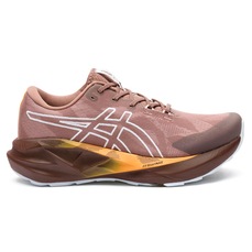 Tênis Feminino ASICS Novablast 5 Tr