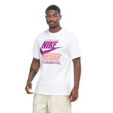Camiseta Nike Sportswear 6MO Futura Masculina